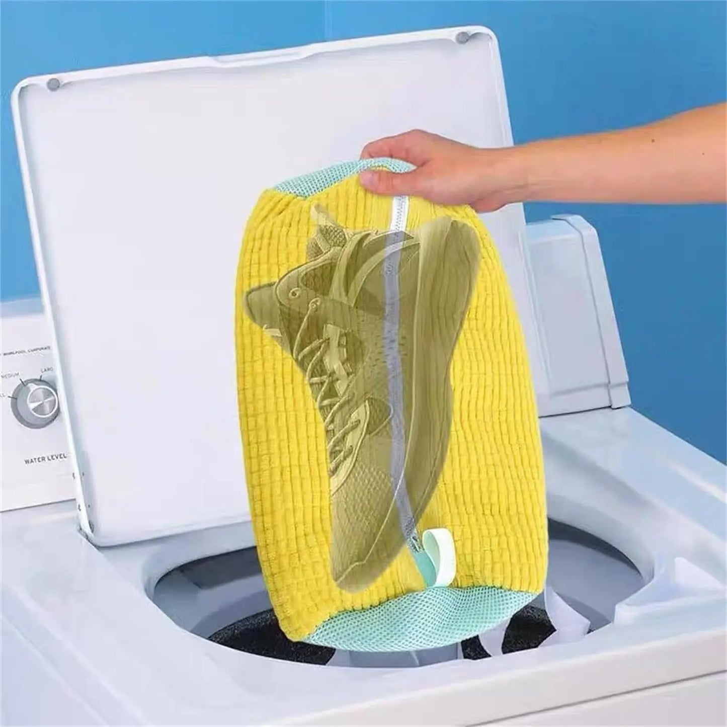 "1/2PCS Padded Shoe Wash Bag – Laundry Protector for Machine & Drying."